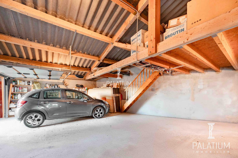 Villa - 203 m² - 6 pièces