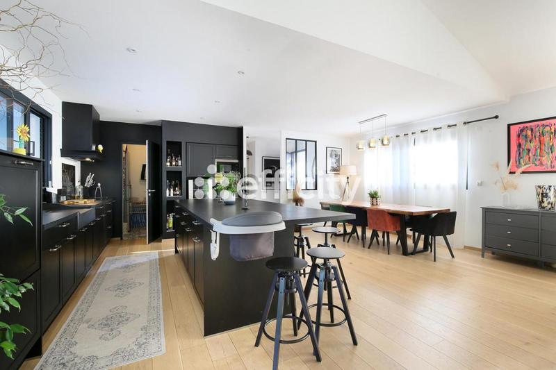 Villa - 147 m² - 5 pièces