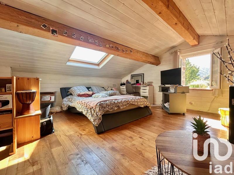 Maison - 172 m² - 6 pièces