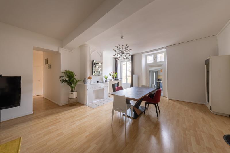 Appartement - 83 m² - 3 pièces