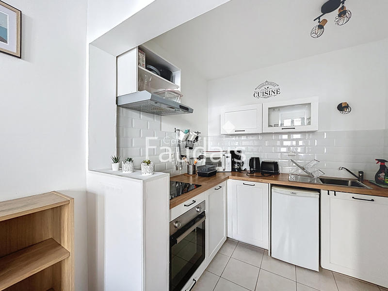 Maison - 140 m² - 8 pièces