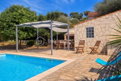 Maison - 150 m² - 7 pièces