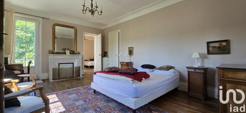 Château - 326 m² - 12 pièces