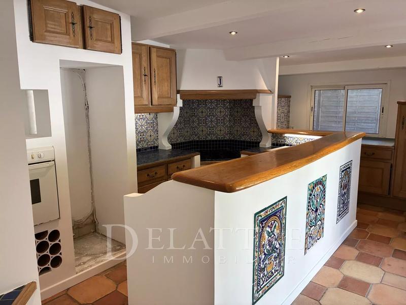 Villa - 90 m² - 4 pièces