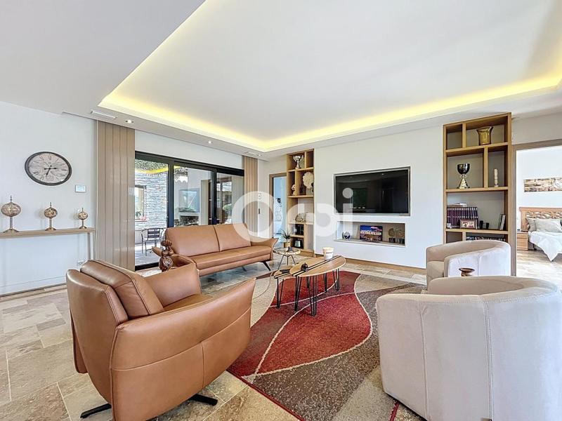 Villa - 160 m² - 4 pièces