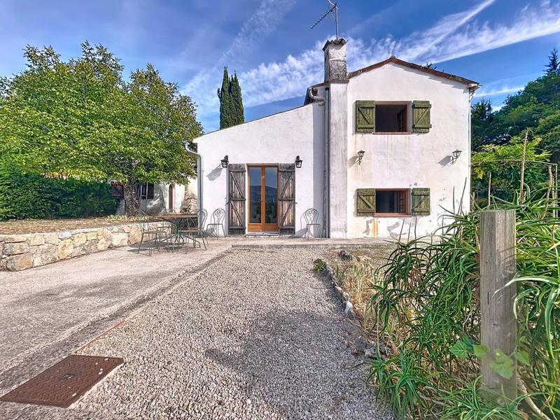 Maison - 122 m² - 5 pièces