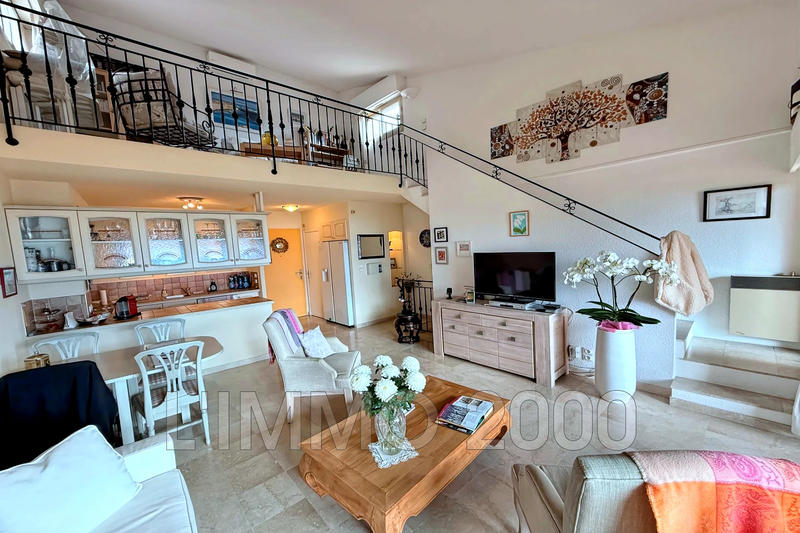 Appartement - 106 m² - 4 pièces