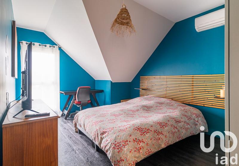 Maison - 180 m² - 8 pièces