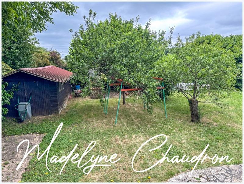 Maison - 200 m² - 8 pièces