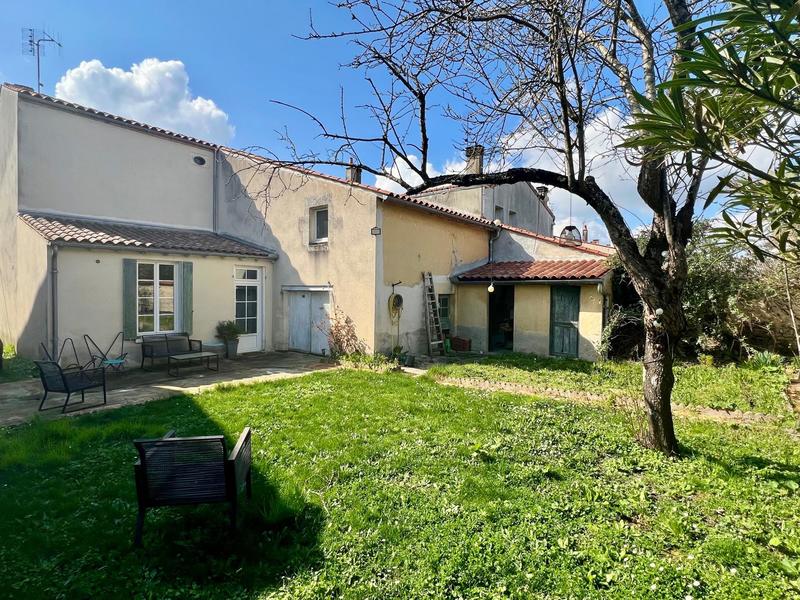 Maison - 150 m² - 5 pièces