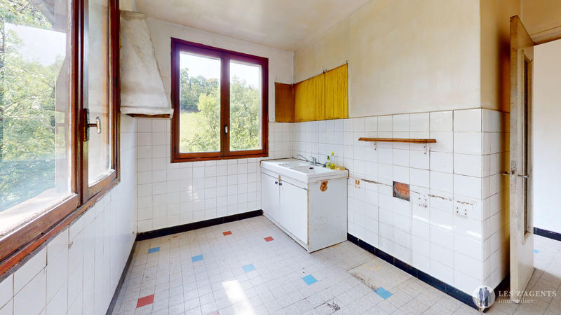 Maison - 76 m² - 5 pièces