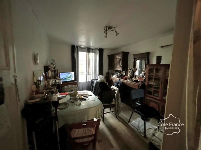 Immeuble - 186 m² - 10 pièces