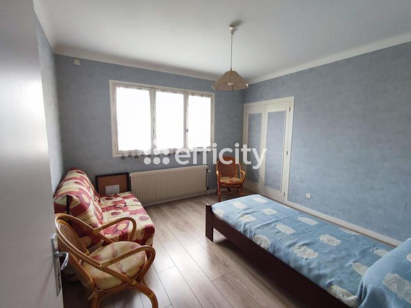 Maison - 115 m² - 7 pièces