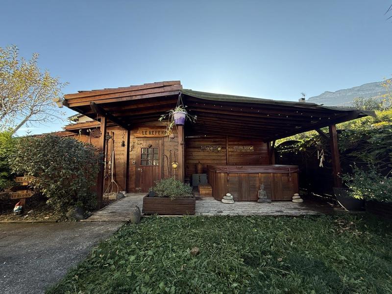 Maison - 146 m² - 5 pièces