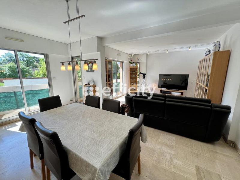 Appartement - 94 m² - 4 pièces