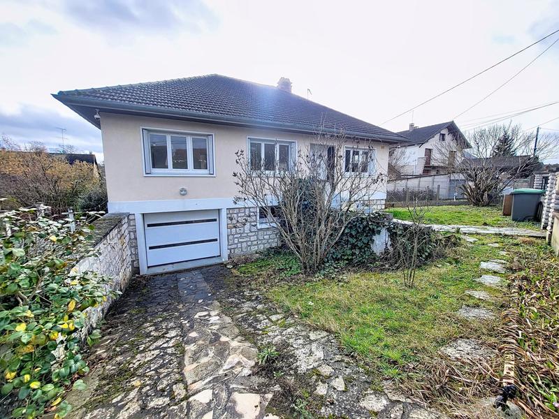 Maison - 108 m² - 5 pièces