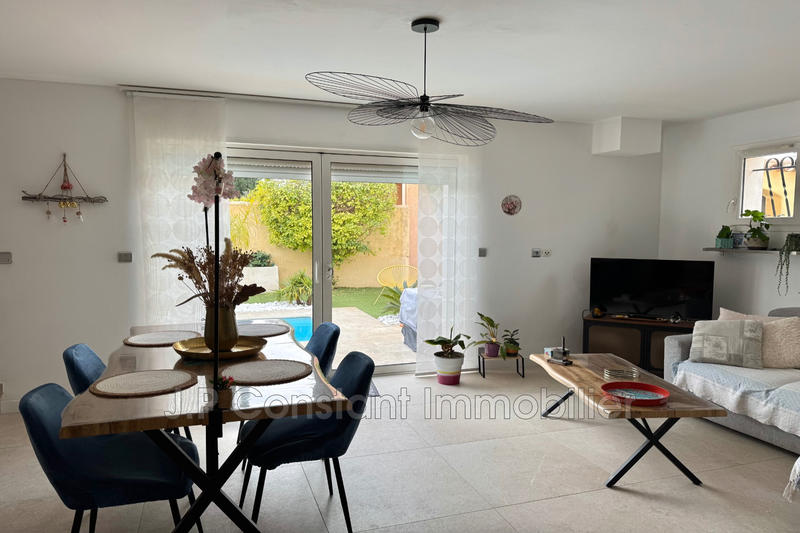 Maison - 99 m² - 4 pièces