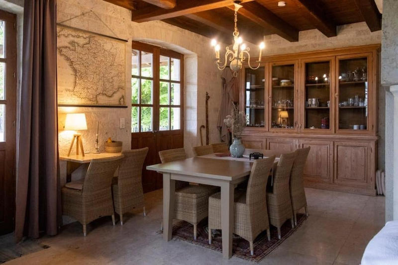 Maison - 140 m² - 7 pièces