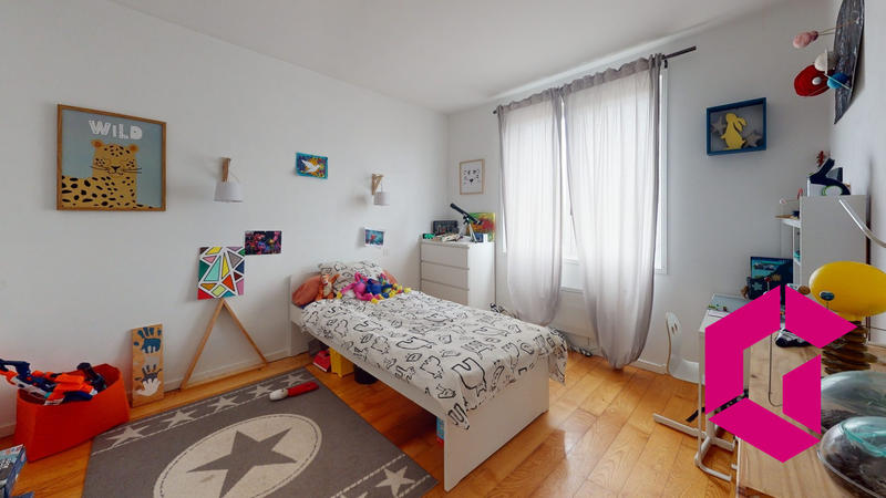 Maison - 140 m² - 4 pièces