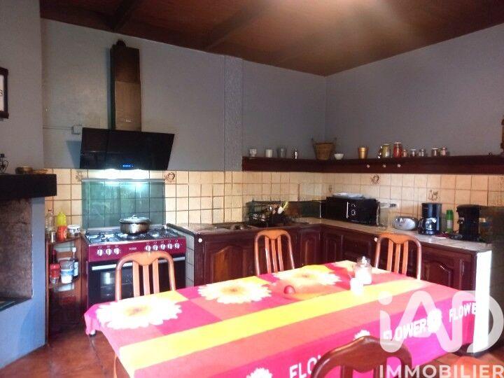 Maison - 170 m² - 7 pièces