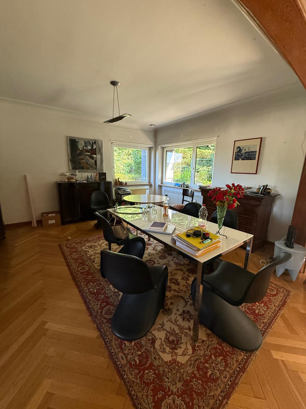 Maison - 240 m² - 7 pièces