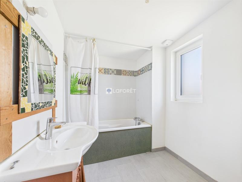 Maison - 85 m² - 4 pièces