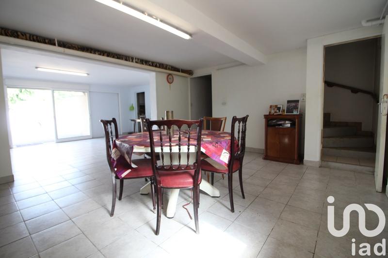 Maison - 162 m² - 9 pièces