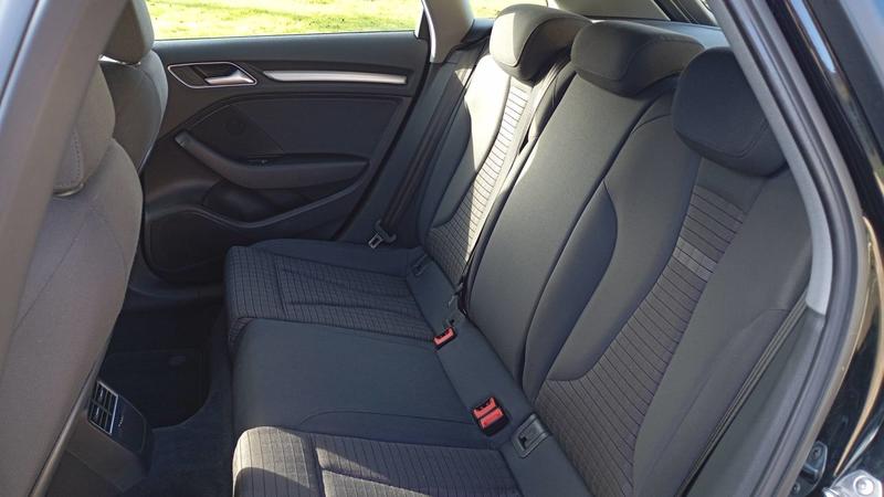 Audi A3 sportback 1.0 Tfsi 116 Midnight Series - Entretien constructeur