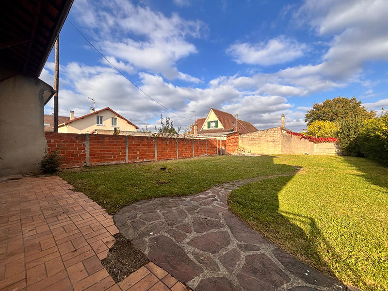 Maison - 100 m² - 6 pièces