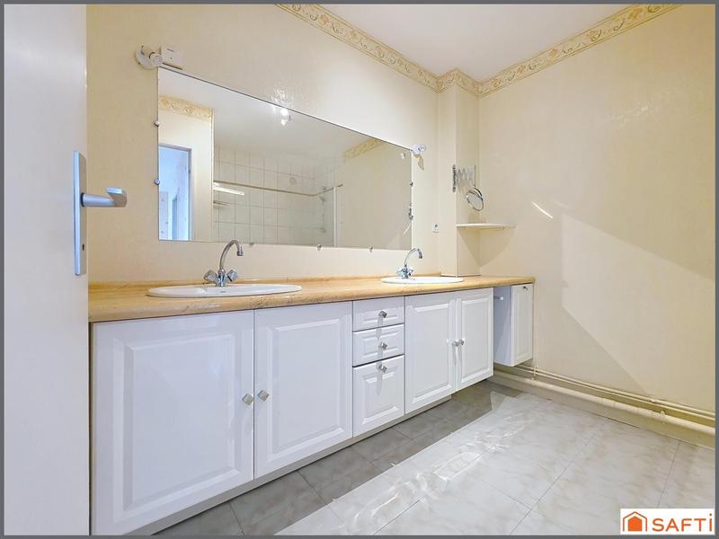 Appartement - 92 m² - 4 pièces