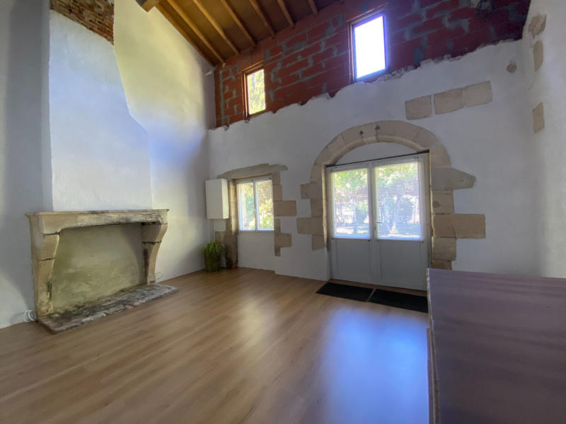 Maison - 534 m² - 12 pièces