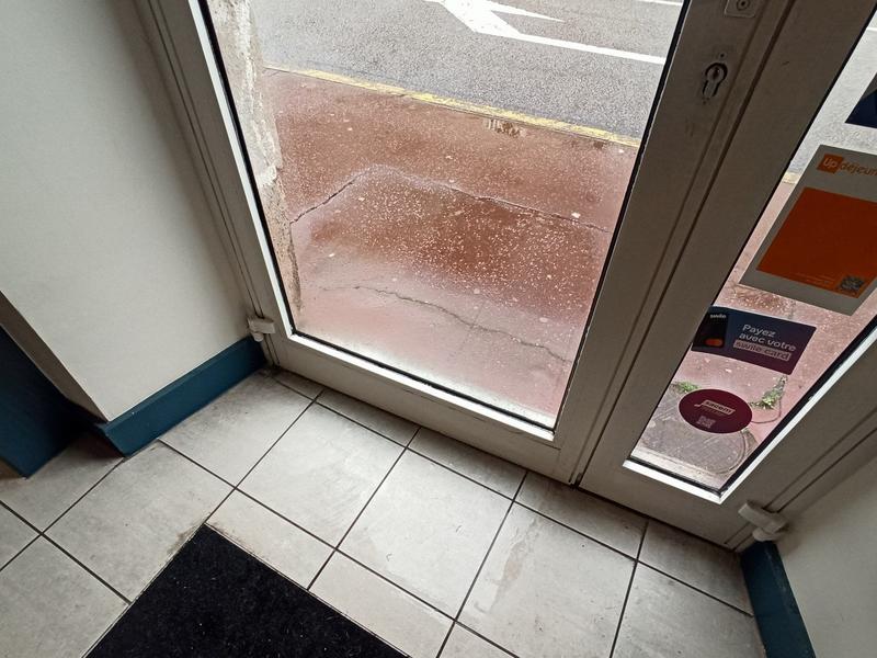 Fonds de commerce - 165 m²