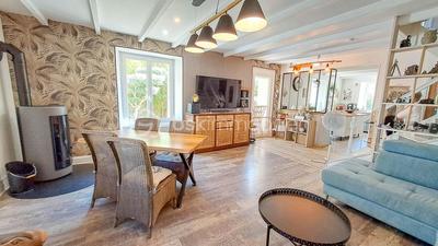 Maison en pierre - 133 m² - 5 pièces