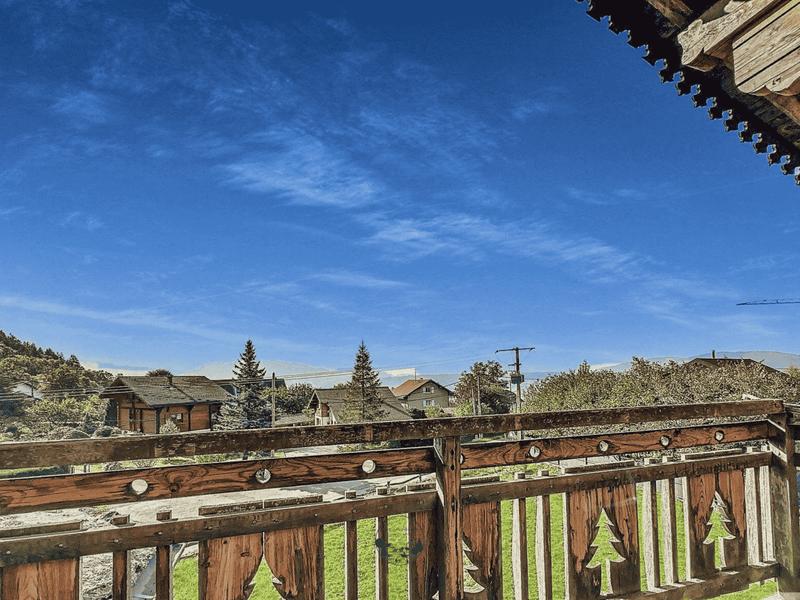 Maison - 220 m² - 6 pièces