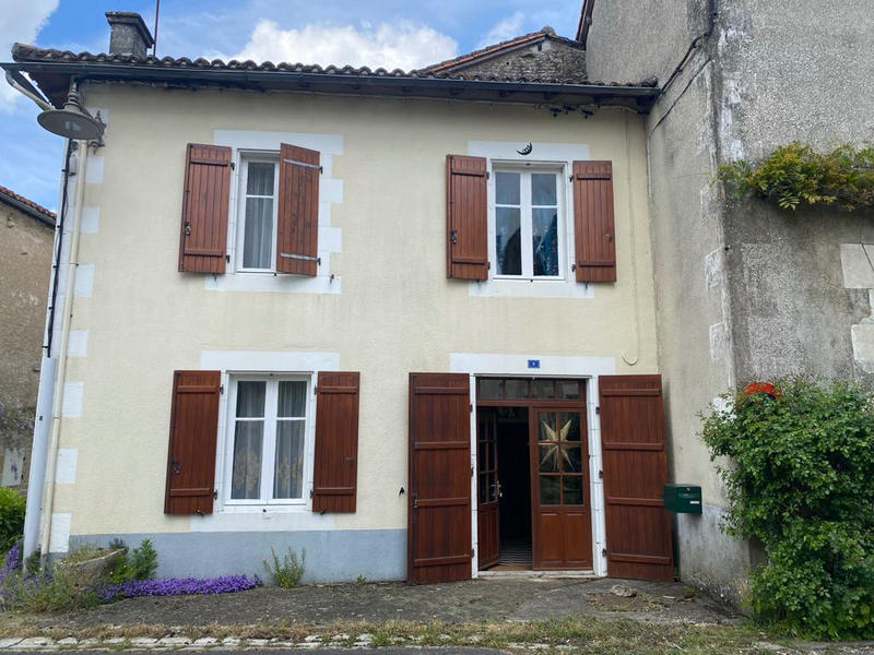 Maison - 102 m² - 4 pièces
