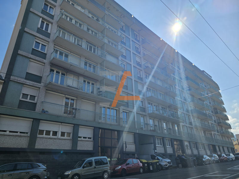 Appartement - 70 m² - 4 pièces