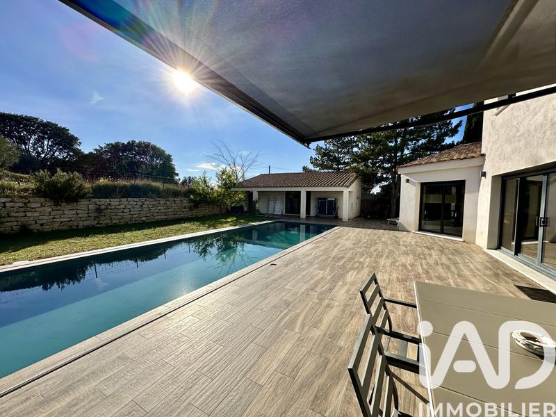 Maison de maîtres - 188 m² - 8 pièces