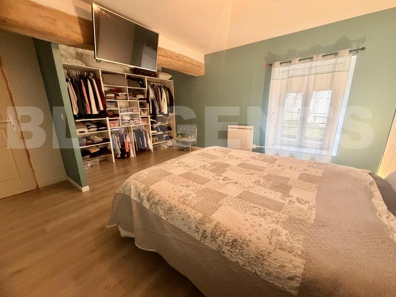 Briarde - 159 m² - 7 pièces