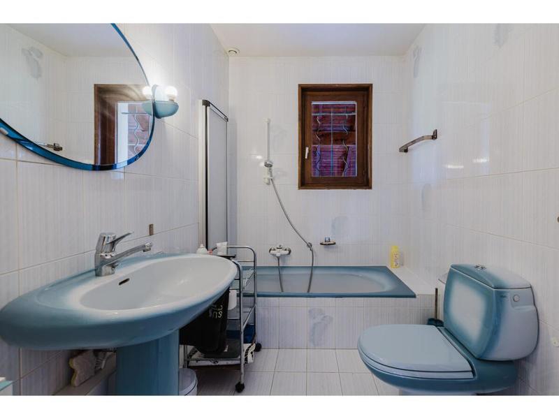 Maison - 142 m² - 7 pièces