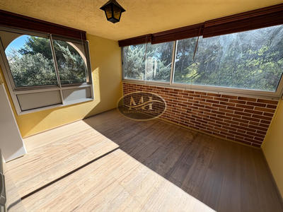 Appartement - 77 m² - 4 pièces