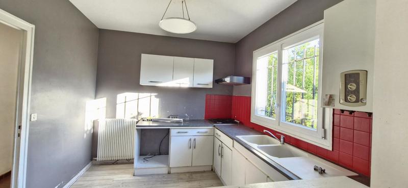 Maison - 90 m² - 5 pièces