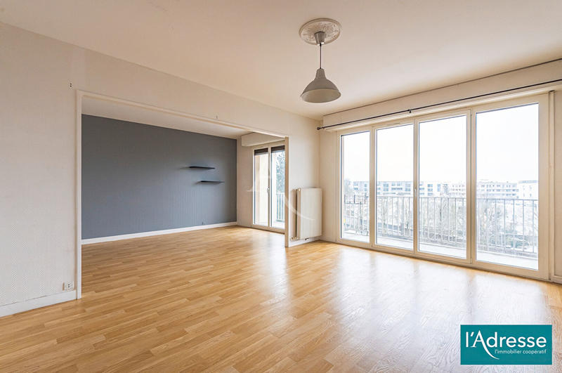 Appartement - 92 m² - 4 pièces