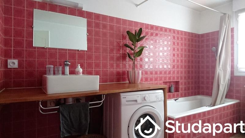 Appartement - 79 m² - 4 pièces