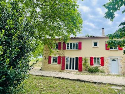 Maison en pierre - 105 m² - 5 pièces