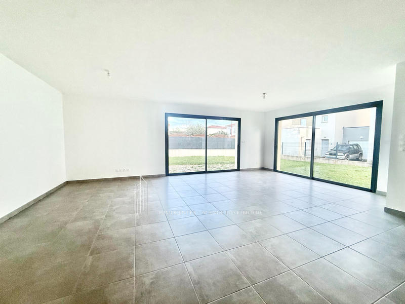 Maison - 100 m² - 4 pièces