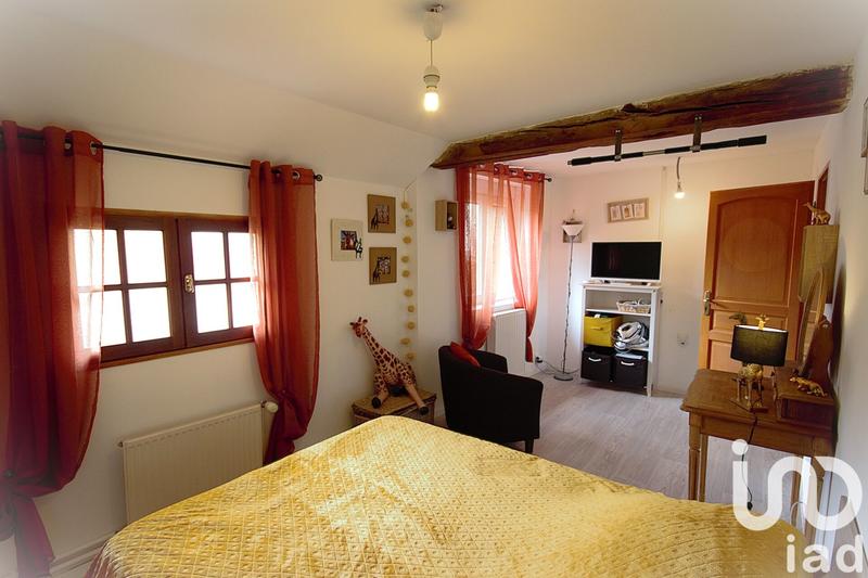 Maison - 175 m² - 9 pièces