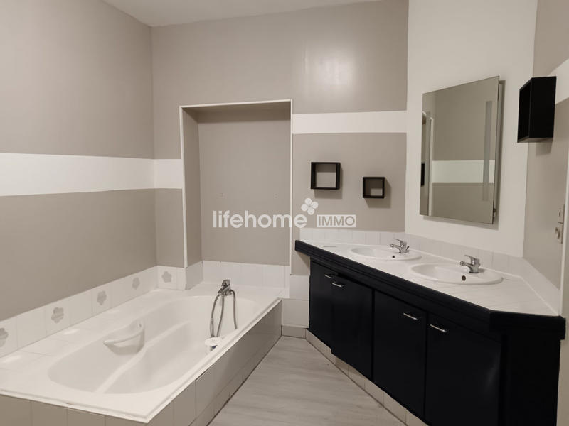 Maison ancienne - 158 m² - 7 pièces