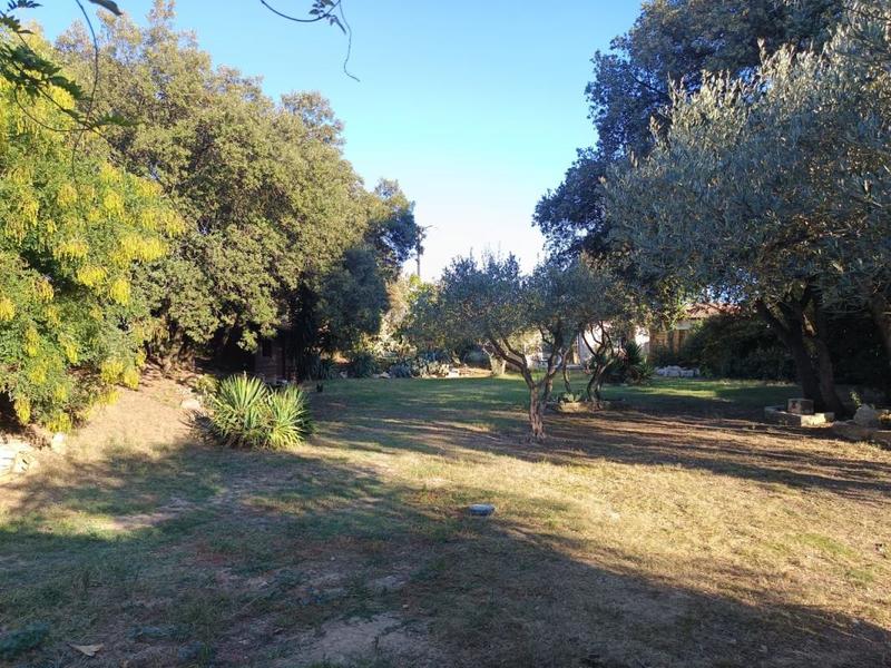 Terrain constructible - 600 m²