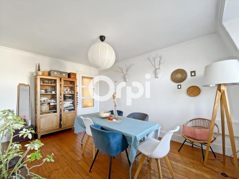 Appartement - 91 m² - 4 pièces