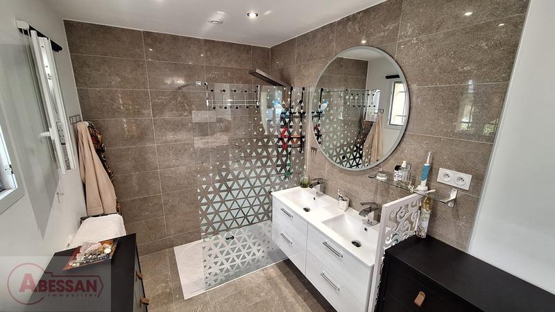 Maison de village - 112 m² - 4 pièces